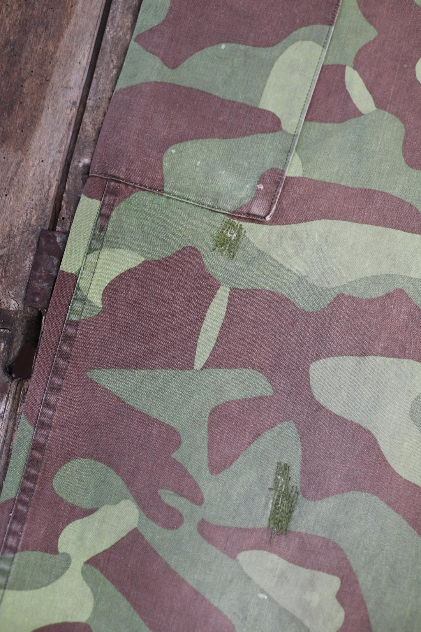 Vintage 1980s Finnish M62 camo trousers - windproof paratrooper pants - 38” x 28”