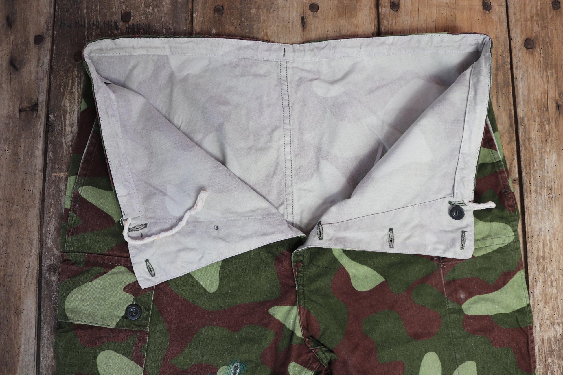Vintage 1980s Finnish M62 camo trousers - windproof paratrooper pants - 38” x 29”