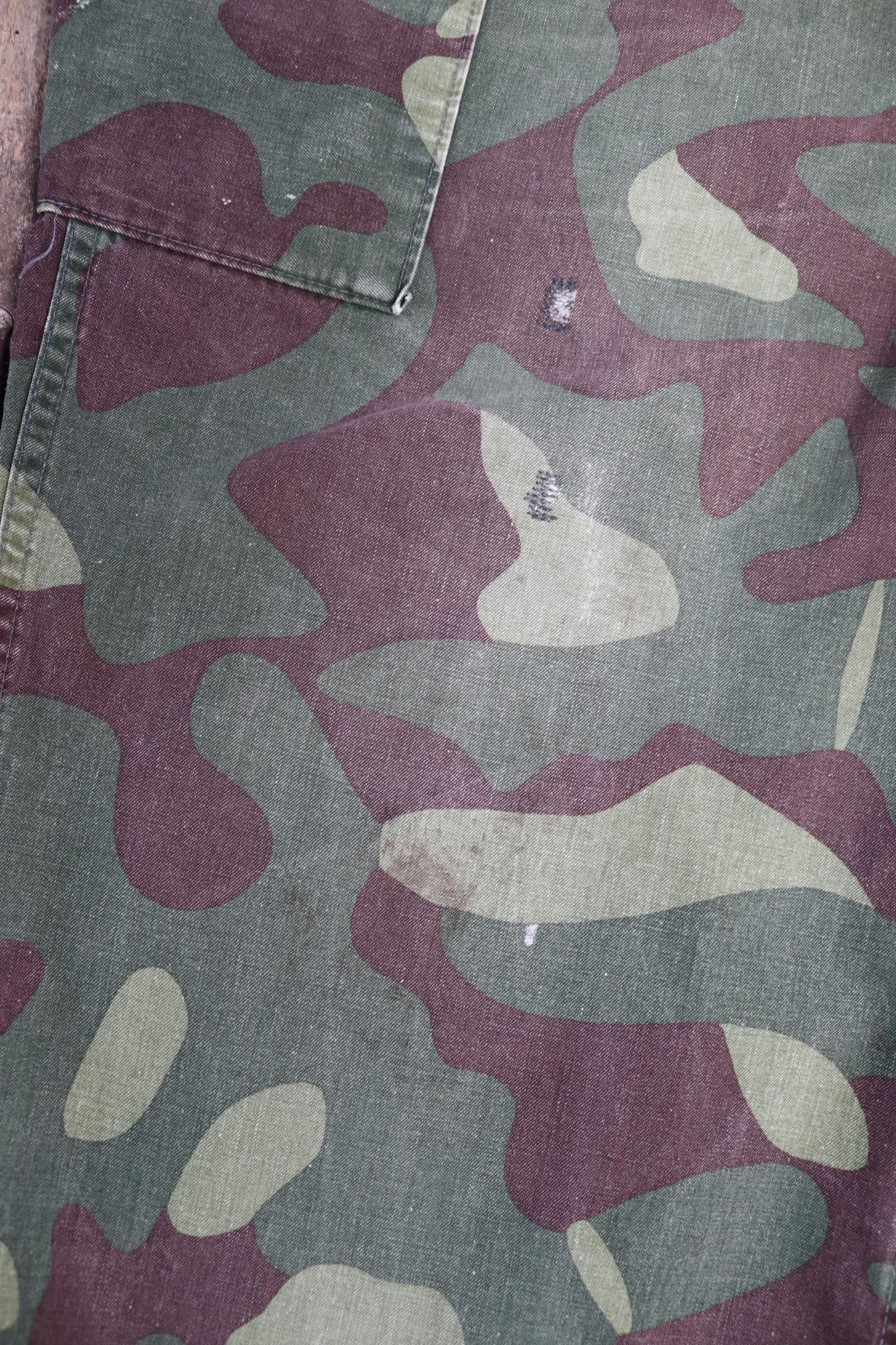 Vintage 1980s Finnish M62 camo trousers - windproof paratrooper pants - 42” x 30”