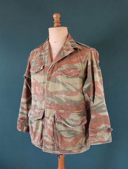 Vintage 1960s French lizard camo M47 TAP jacket - herringbone cotton - military workwear - 41" chest