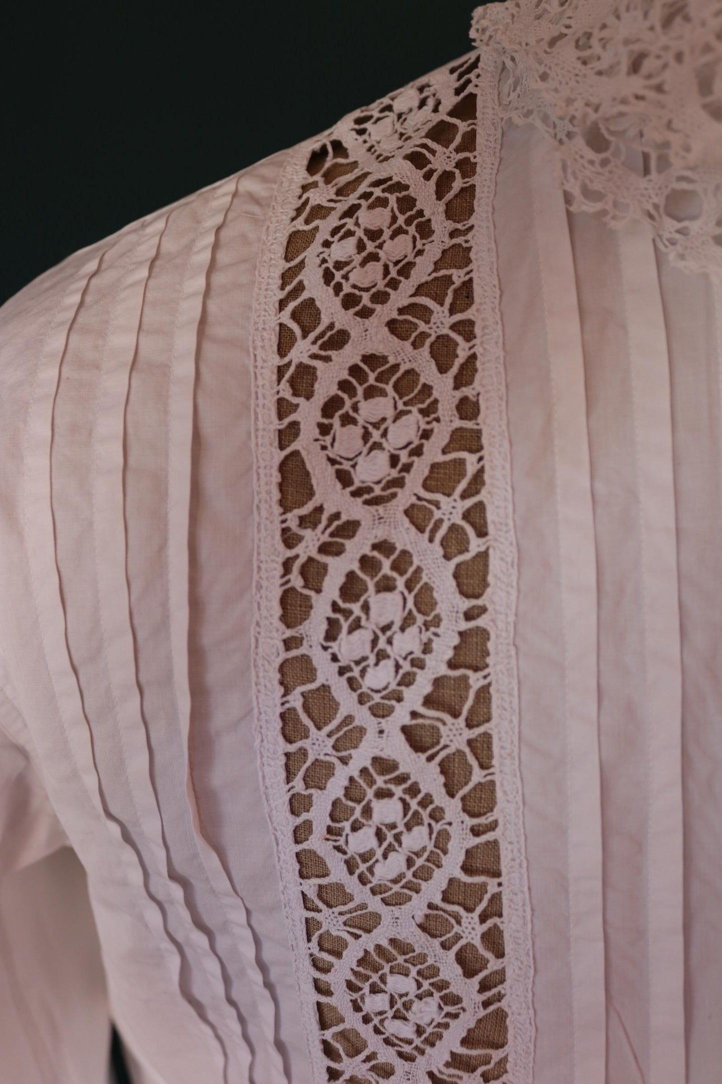 Antique 1800s Victorian white cotton nightgown - vintage 1900s dress - cottagecore - handmade lace - 48” chest