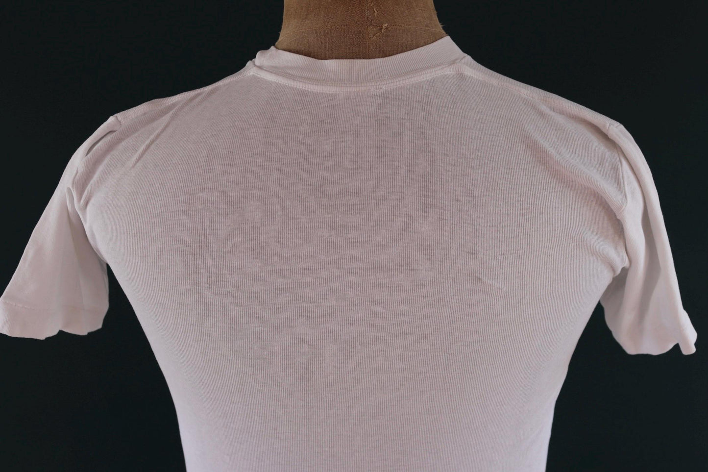 Vintage 1970s blank t shirt - plain white tee - 32” 34” 36” chest