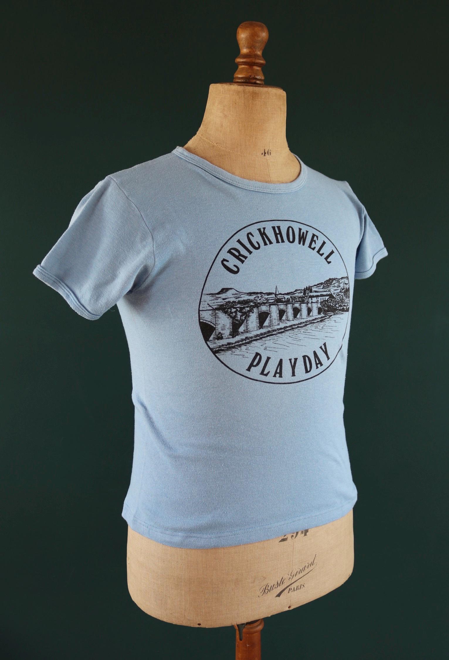 Vintage 1980s Crickhowell t shirt - Greenman Festival - 34” chest