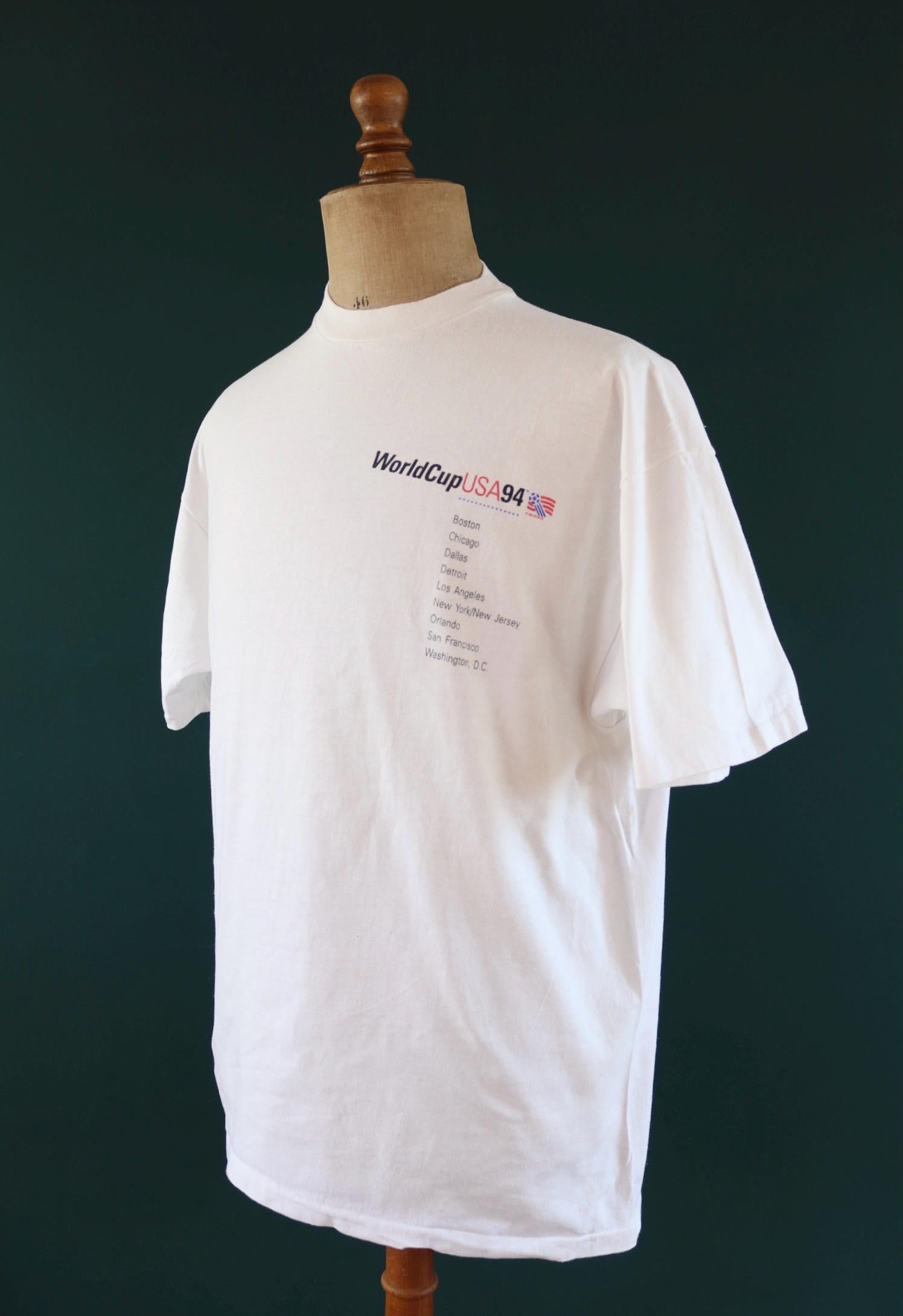 Vintage 1990s World Cup USA t shirt - football print - 47” chest - sportswear