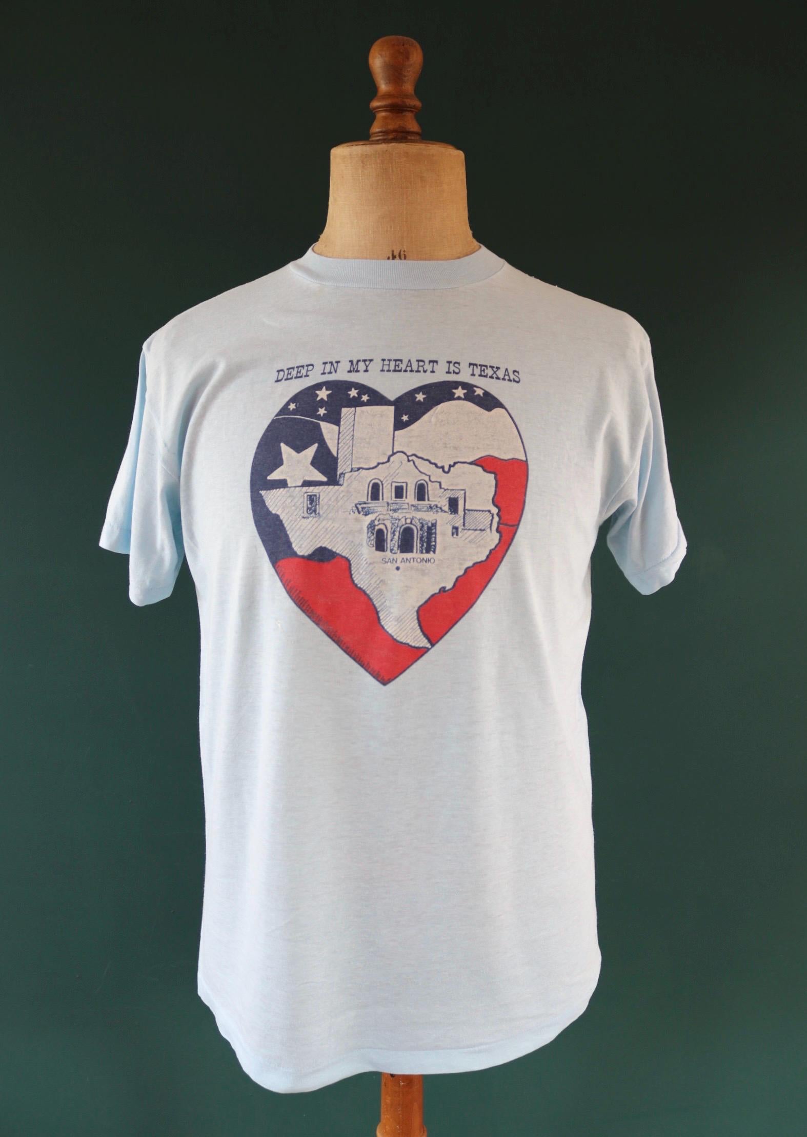 Vintage 1980s t shirt - single stitch - Texas print - 42” chest