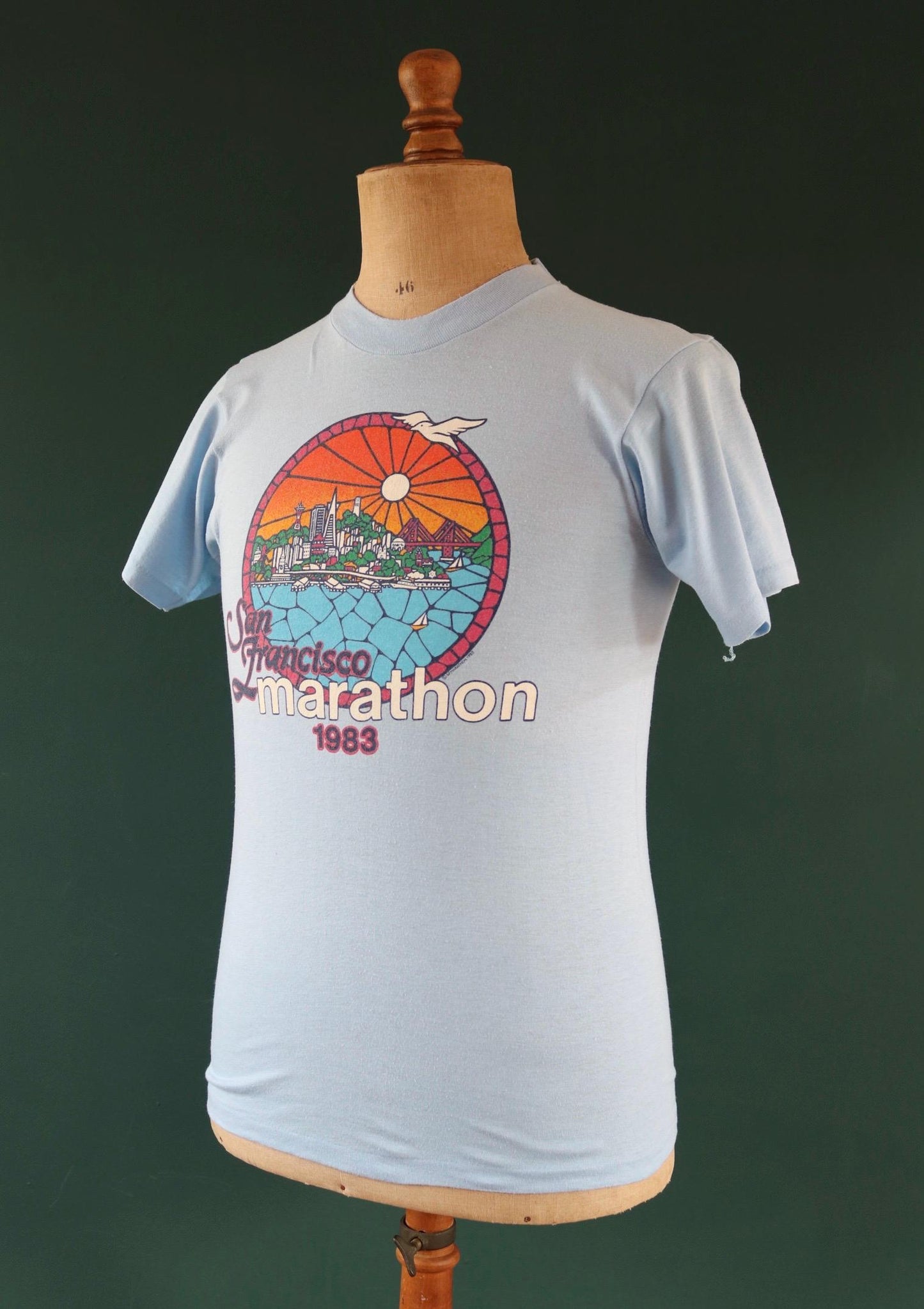 Vintage 1980s San Francisco marathon t shirt - running print - 36” chest