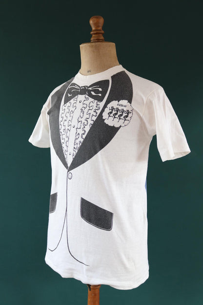 Vintage 1970s tuxedo suit t shirt - Pointer Sisters - rock tee - overalls print - 40” chest