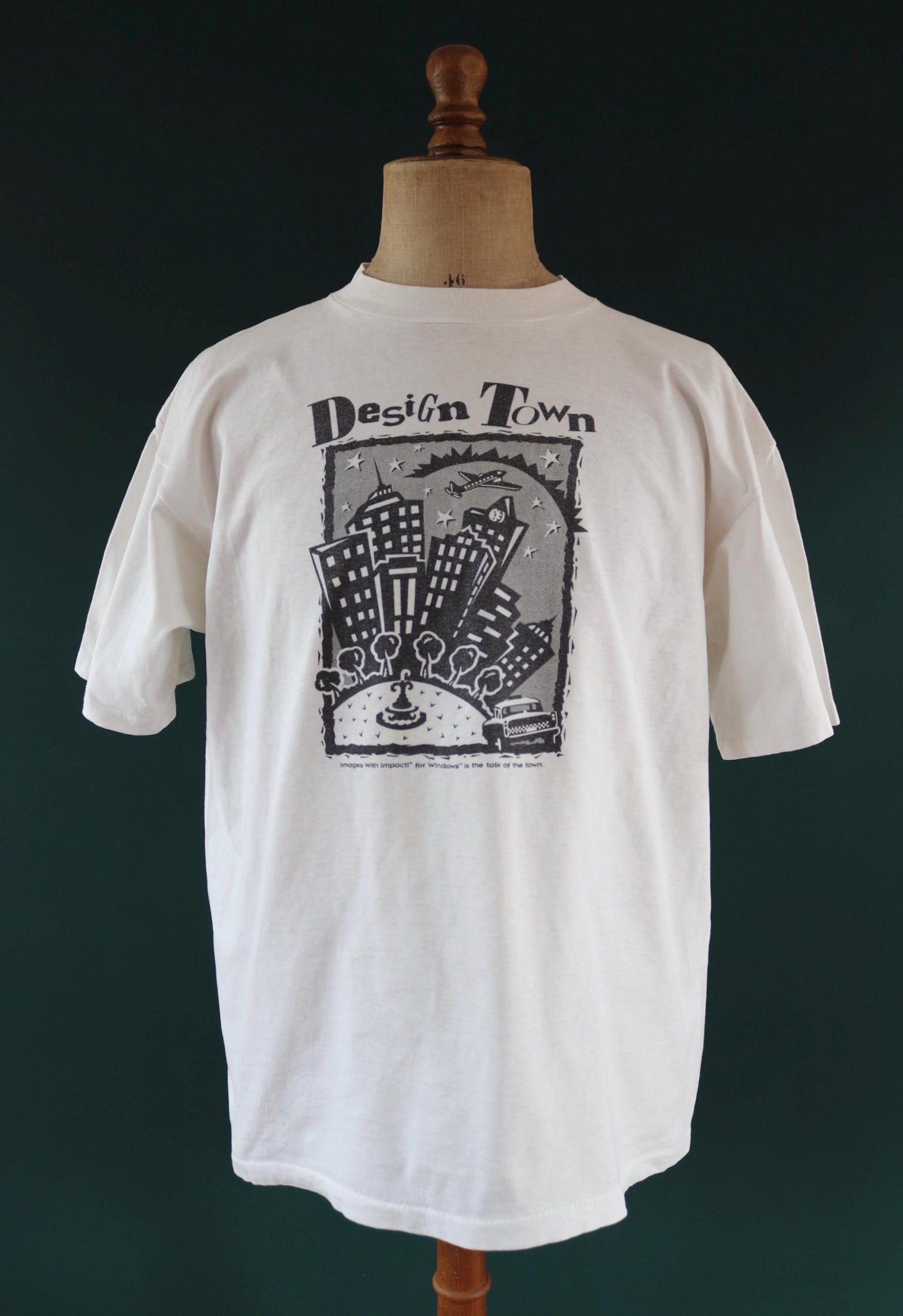 Vintage 1990s computer software t shirt - Windows 95 tee - tech geek - 48” chest