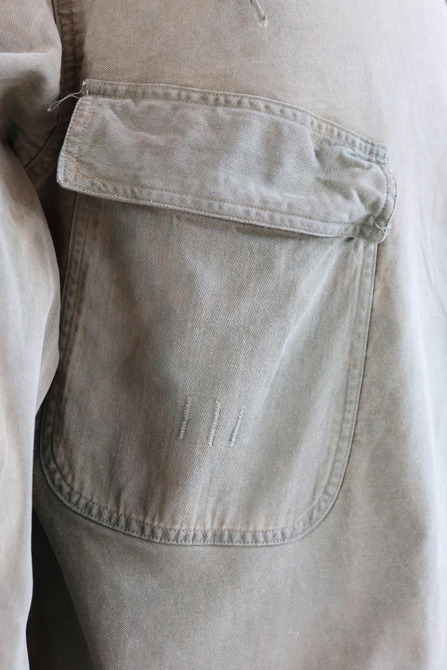 Vintage 1940s US Navy gunners smock - wet weather parka - WW2 USN - naval deck jacket - military anorak - 50” chest