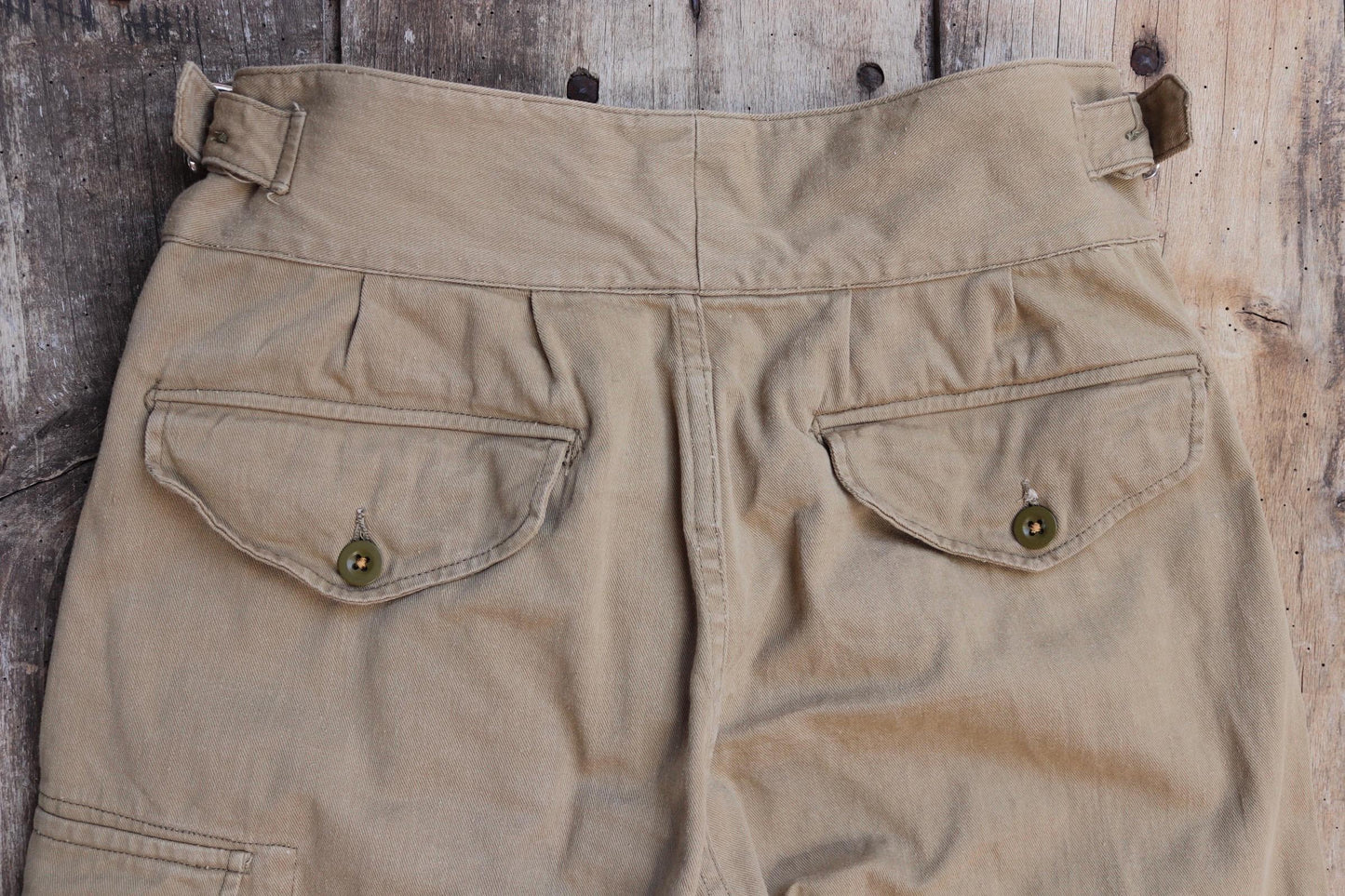 Vintage 1960s British army Gurkha trousers - military pleated pants - 30" x 27"