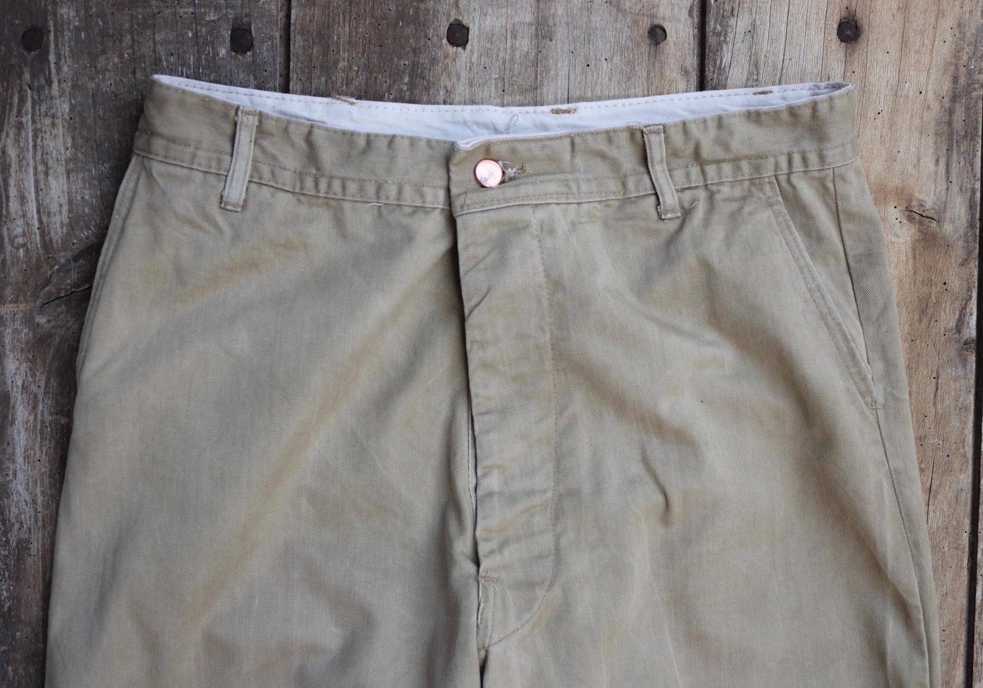 Vintage 1970s British style chinos - military trousers - prison arrows - 33" x 31"
