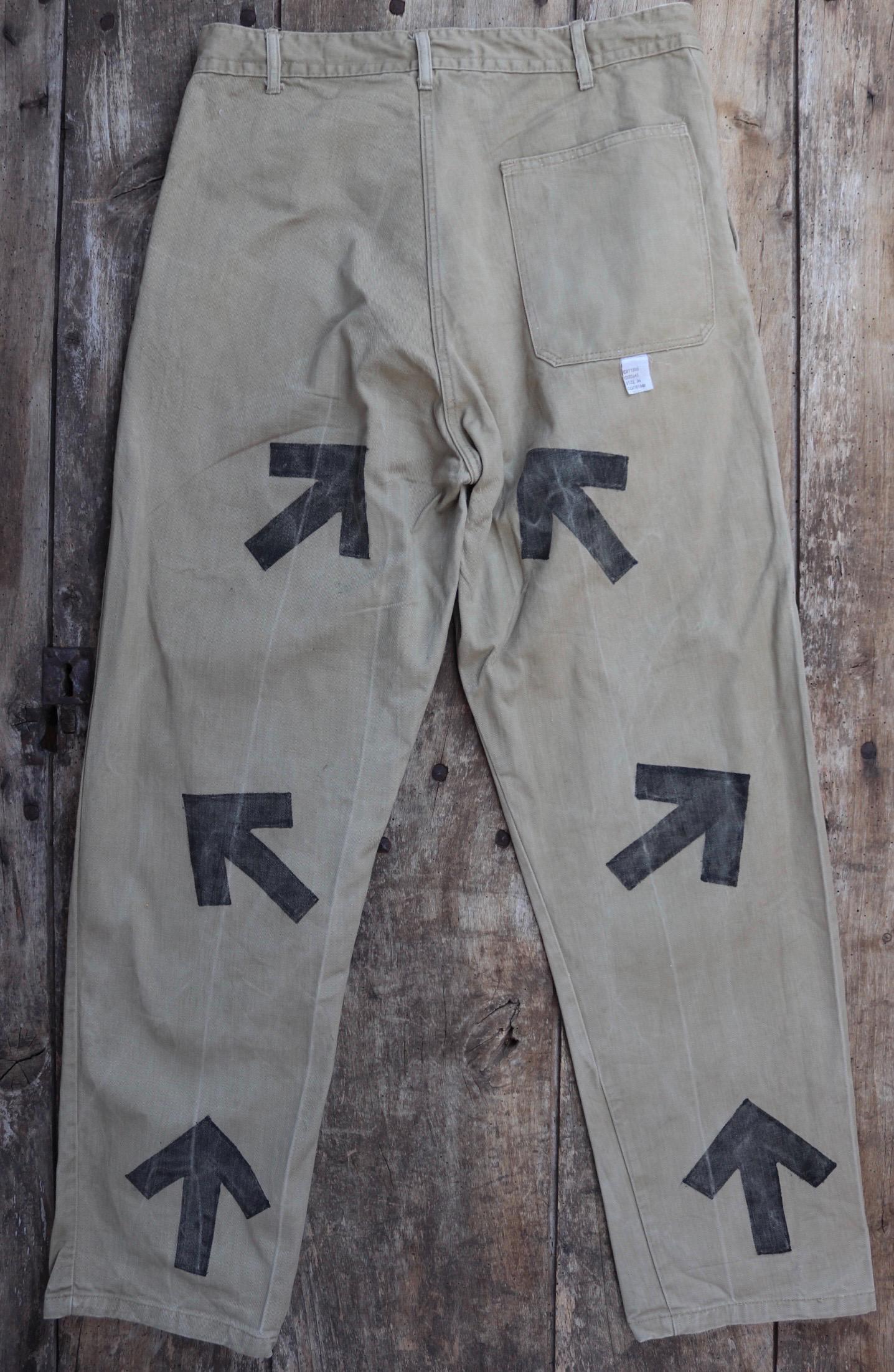 Vintage 1970s British style chinos - military trousers - prison arrows - 33" x 31"