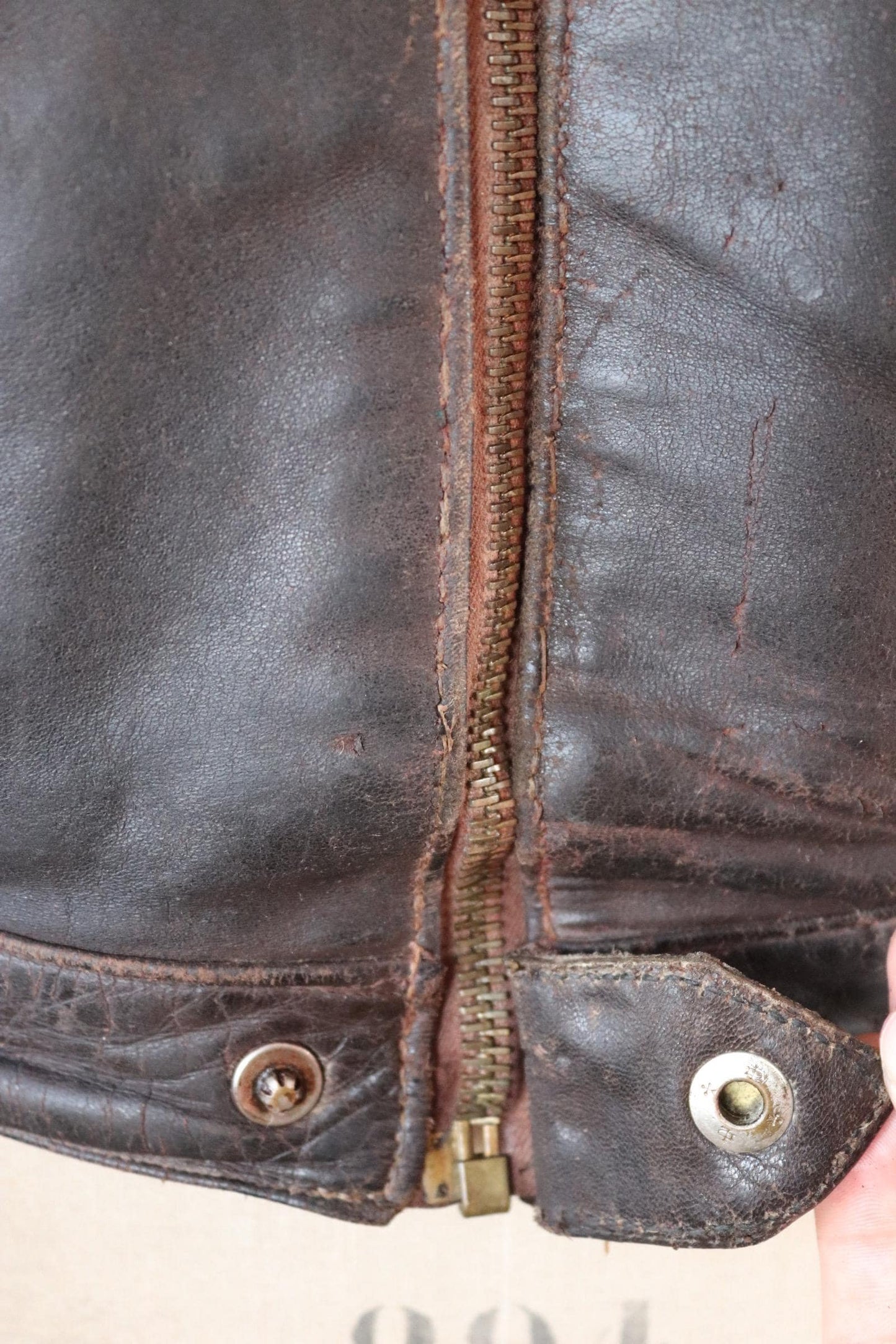 Vintage 1930s French brown leather cyclist jacket - WW2 Resistance - 43” chest