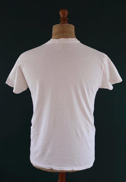 Vintage 1990s Hanes blank t shirt - plain white tee - 39” chest