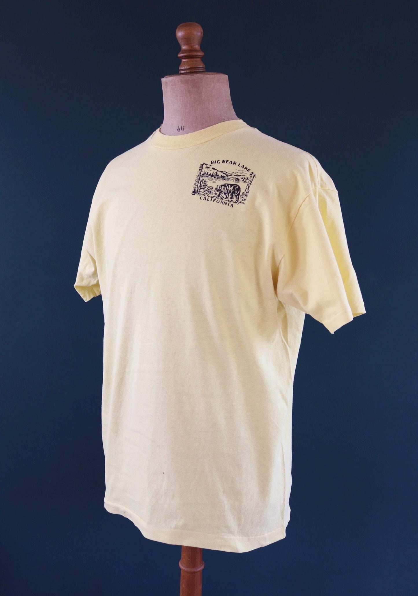 Vintage 1980s California bear t shirt - single stitch tee - 45” chest