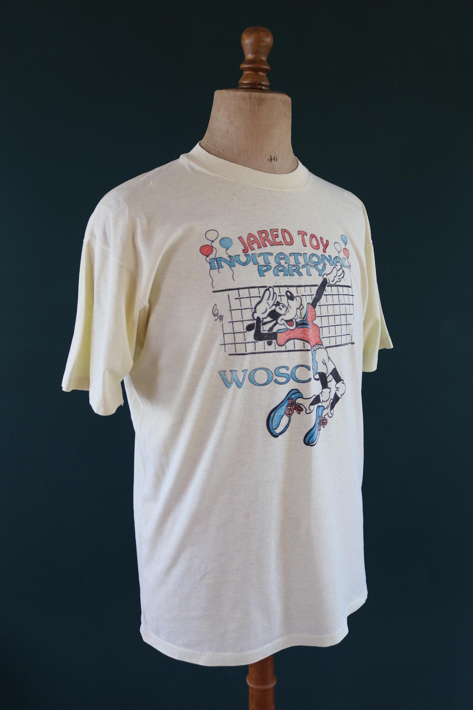 Vintage 1990s graphic t shirt - single stitch tee - made in USA - 45" chest