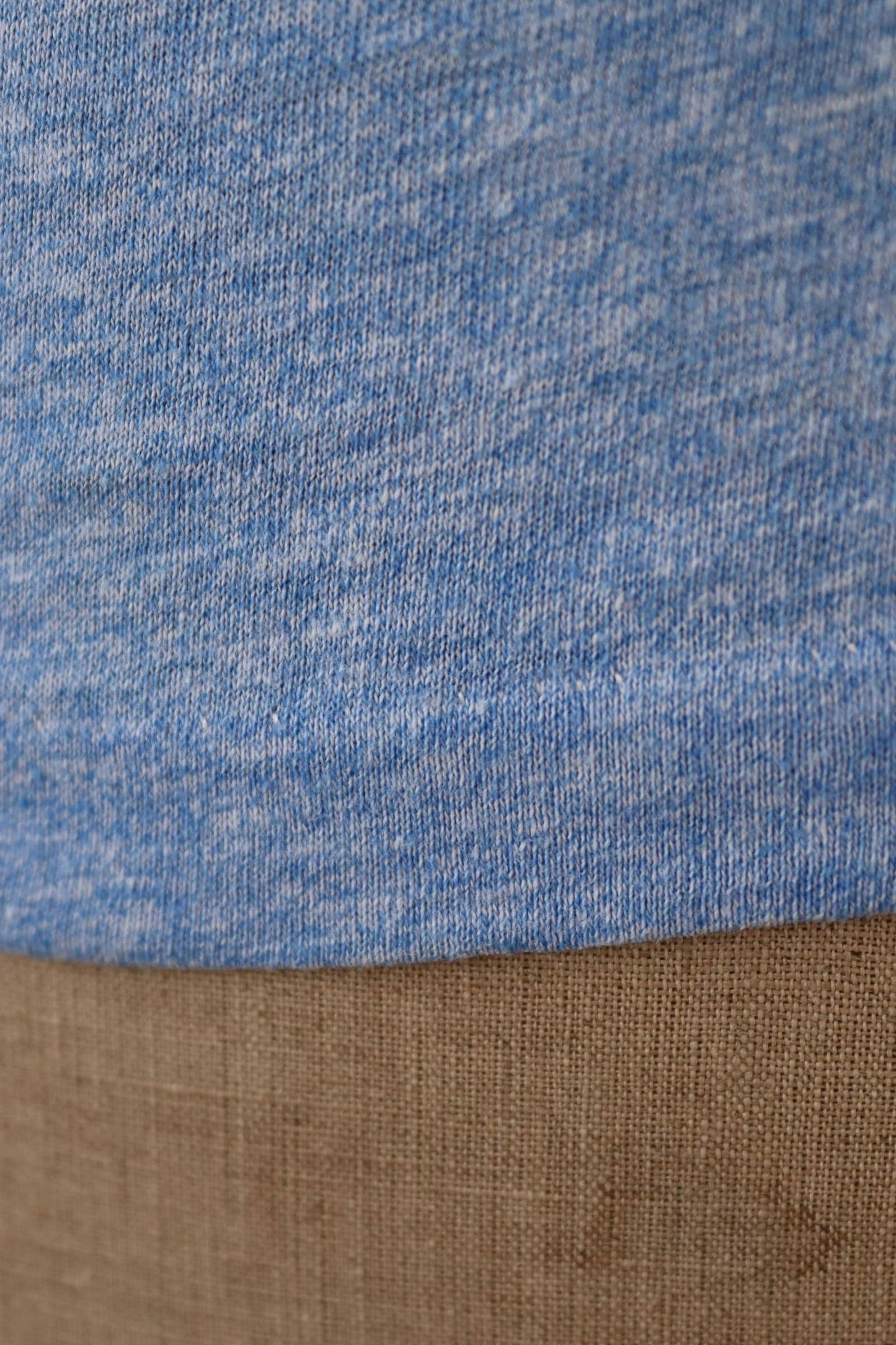 Vintage 1970s t shirt - blue marl - single stitch tee - 34” chest - ringer sportswear