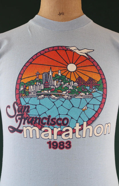 Vintage 1980s San Francisco marathon t shirt - running print - 36” chest