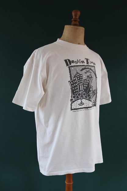 Vintage 1990s computer software t shirt - Windows 95 tee - tech geek - 48” chest