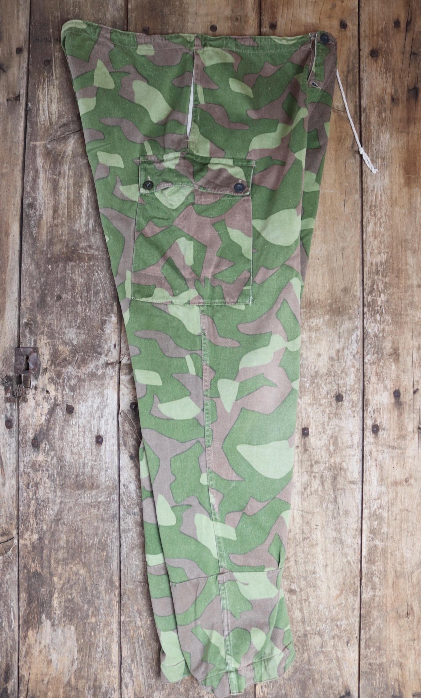 Vintage 1960s Finnish M62 camo trousers - windproof paratrooper pants - 40” x 34”
