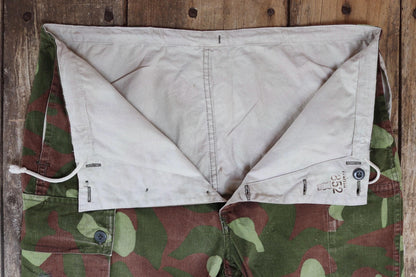 Vintage 1980s Finnish M62 camo trousers - windproof paratrooper pants - 39” x 28”