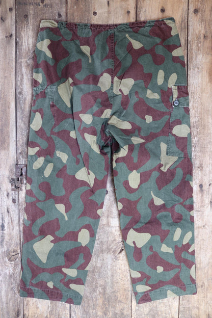 Vintage 1980s Finnish M62 camo trousers - windproof paratrooper pants - 37” x 28”
