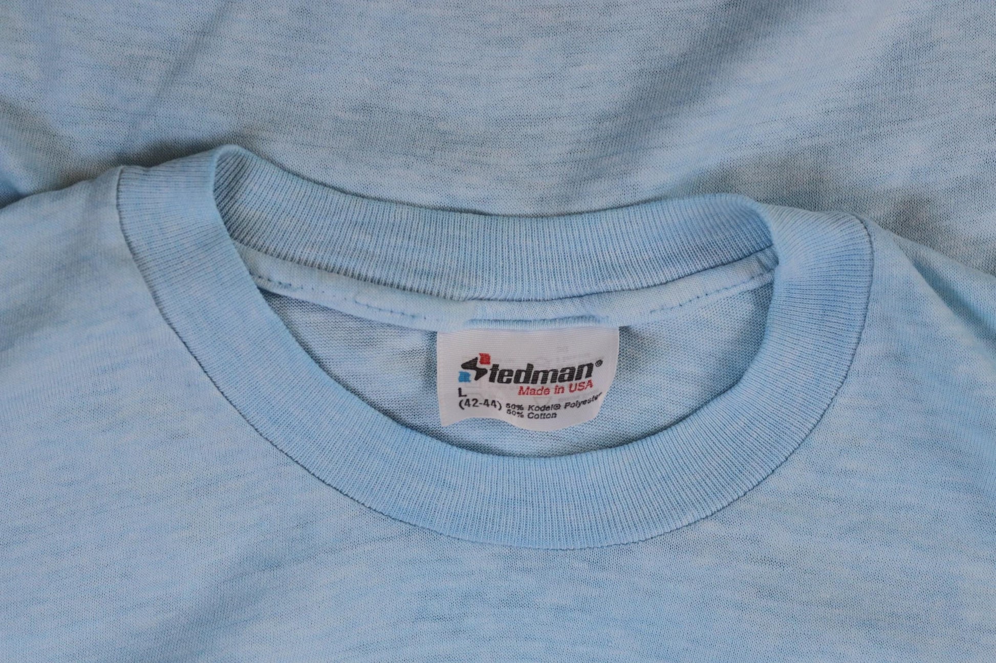 Vintage 1990s graphic t shirt - single stitch tee - made in USA - 39" chest