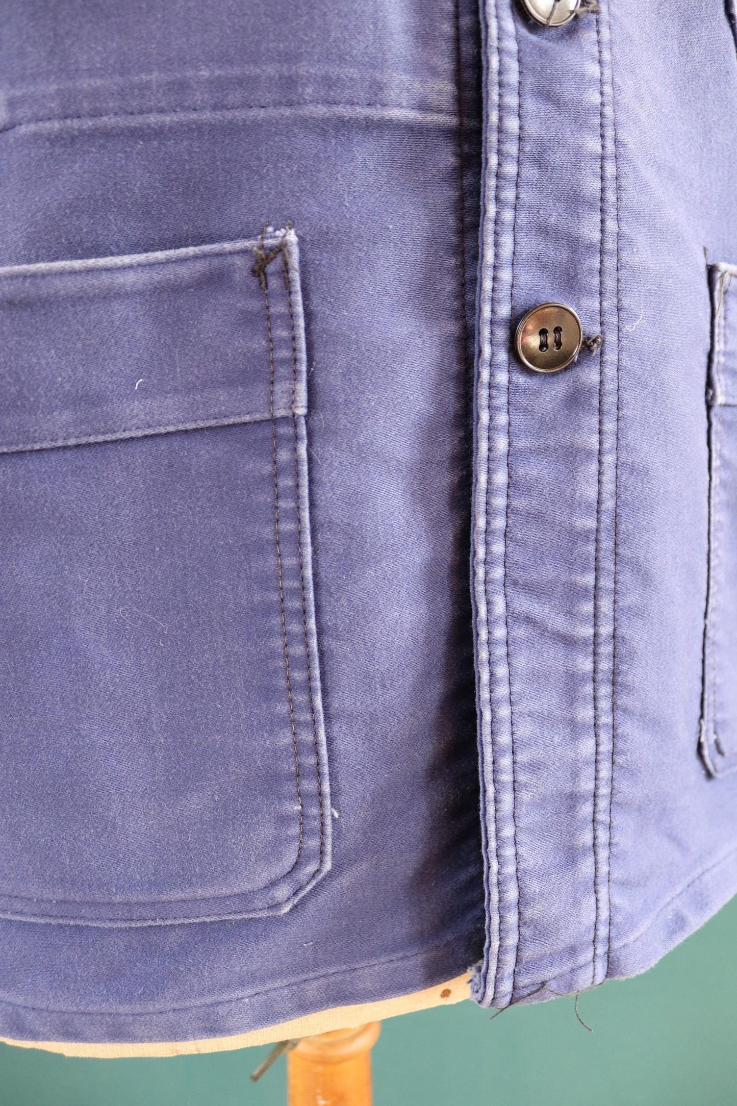 Vintage 1970s French blue moleskin workwear jacket - chore coat - Adolphe Lamont - 44" chest