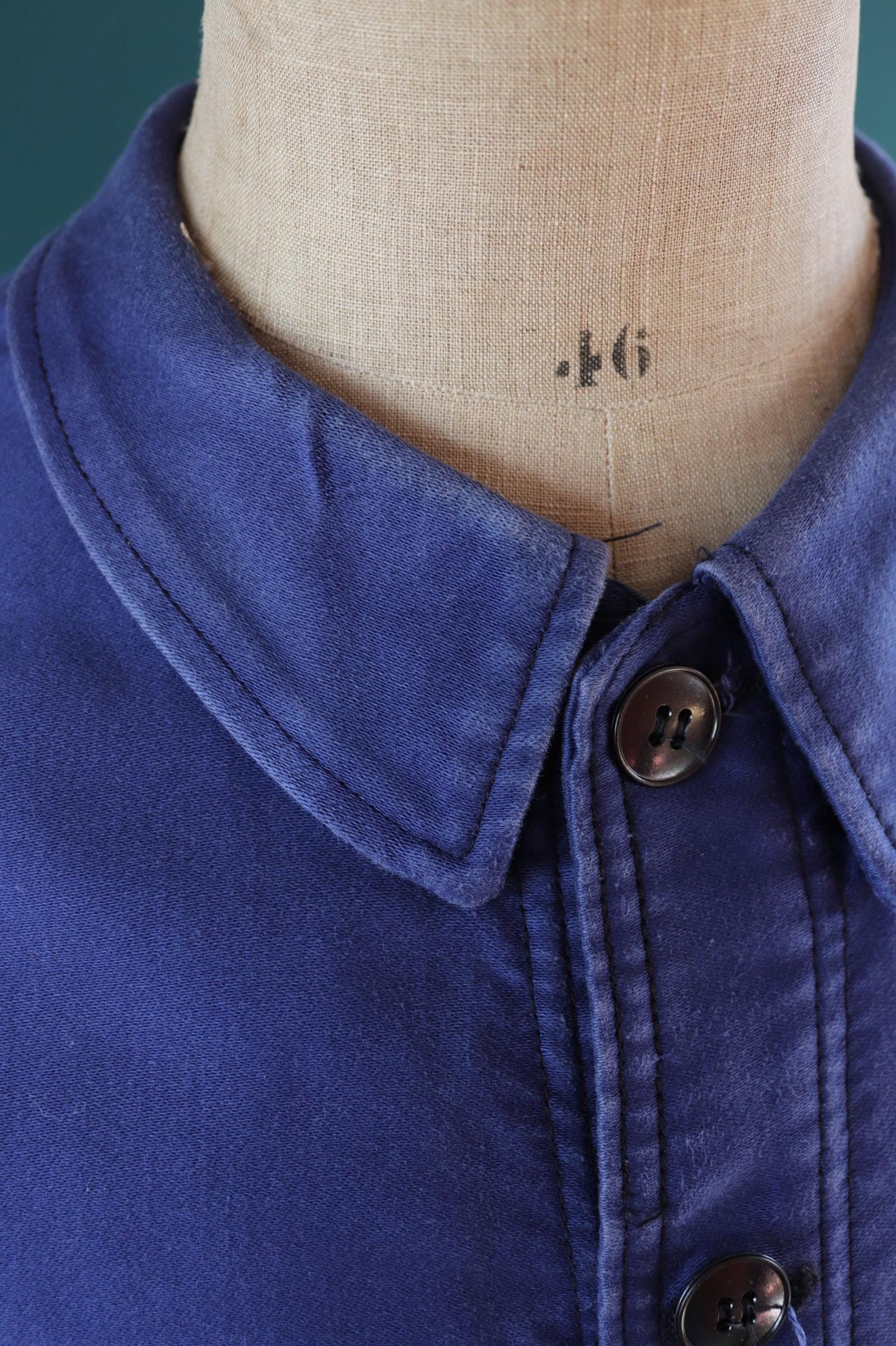 Vintage 1970s French blue moleskin workwear jacket - chore coat - Adolphe Lamont - 44" chest