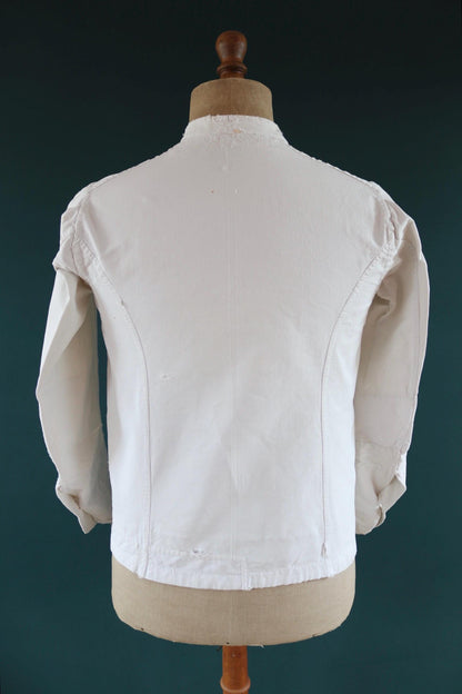 Vintage 1930s French chefs jacket - white cotton - double breasted workwear - darned and repaired - 37” chest