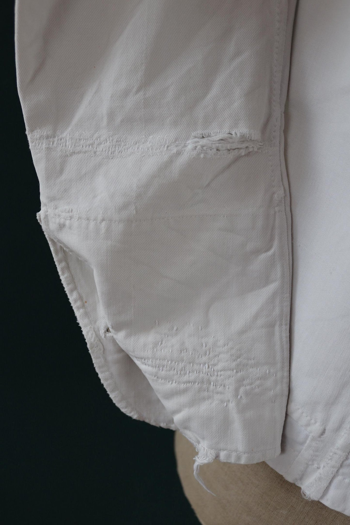 Vintage 1930s French chefs jacket - white cotton - double breasted workwear - darned and repaired - 37” chest