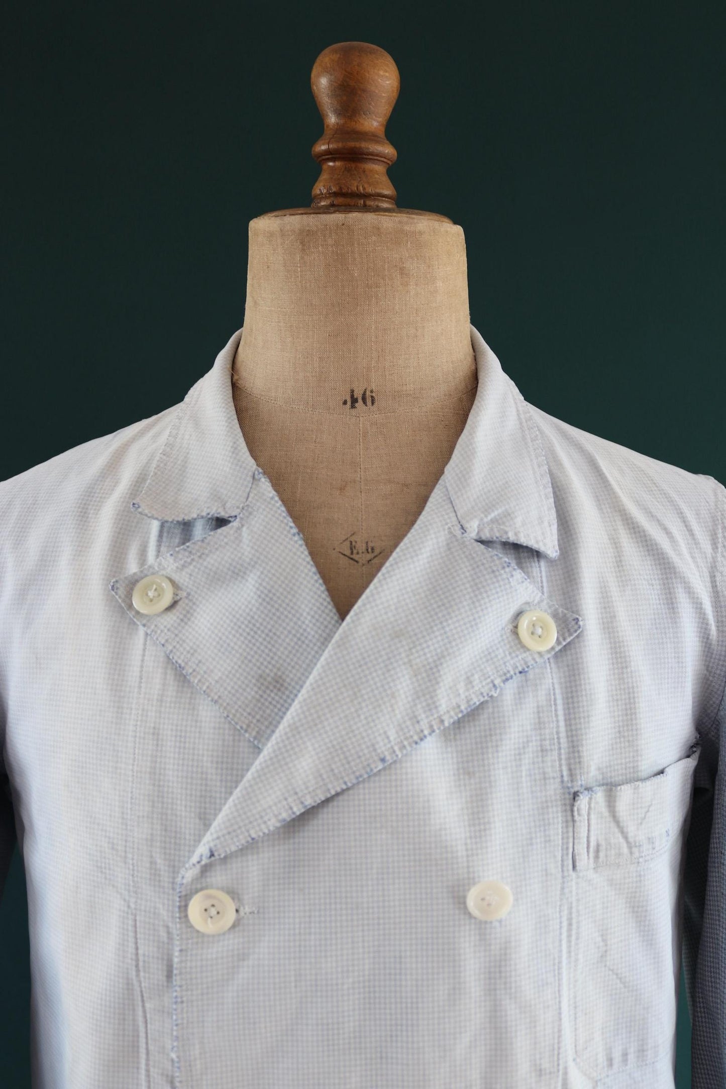 Vintage 1940s French chefs jacket - dogtooth check cotton - double breasted workwear - darned and repaired - 43” chest