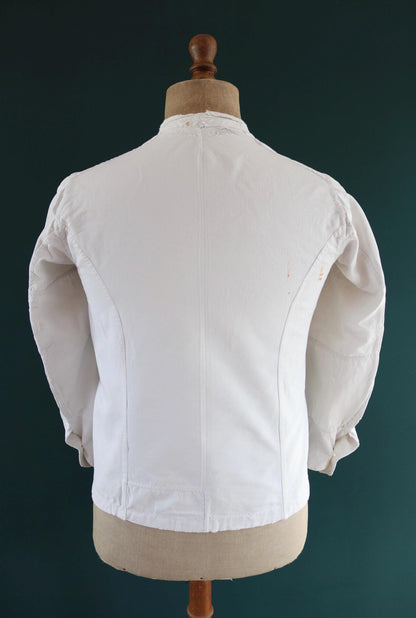 Vintage 1930s French chefs jacket - white cotton - double breasted workwear - darned and repaired - 37” chest