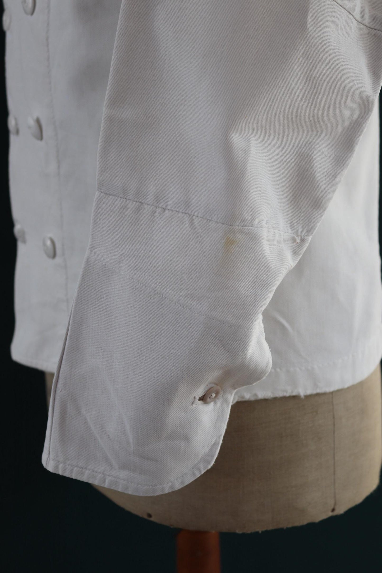 Vintage 1930s French chefs jacket - white cotton - double breasted workwear - darned and repaired - 37” chest