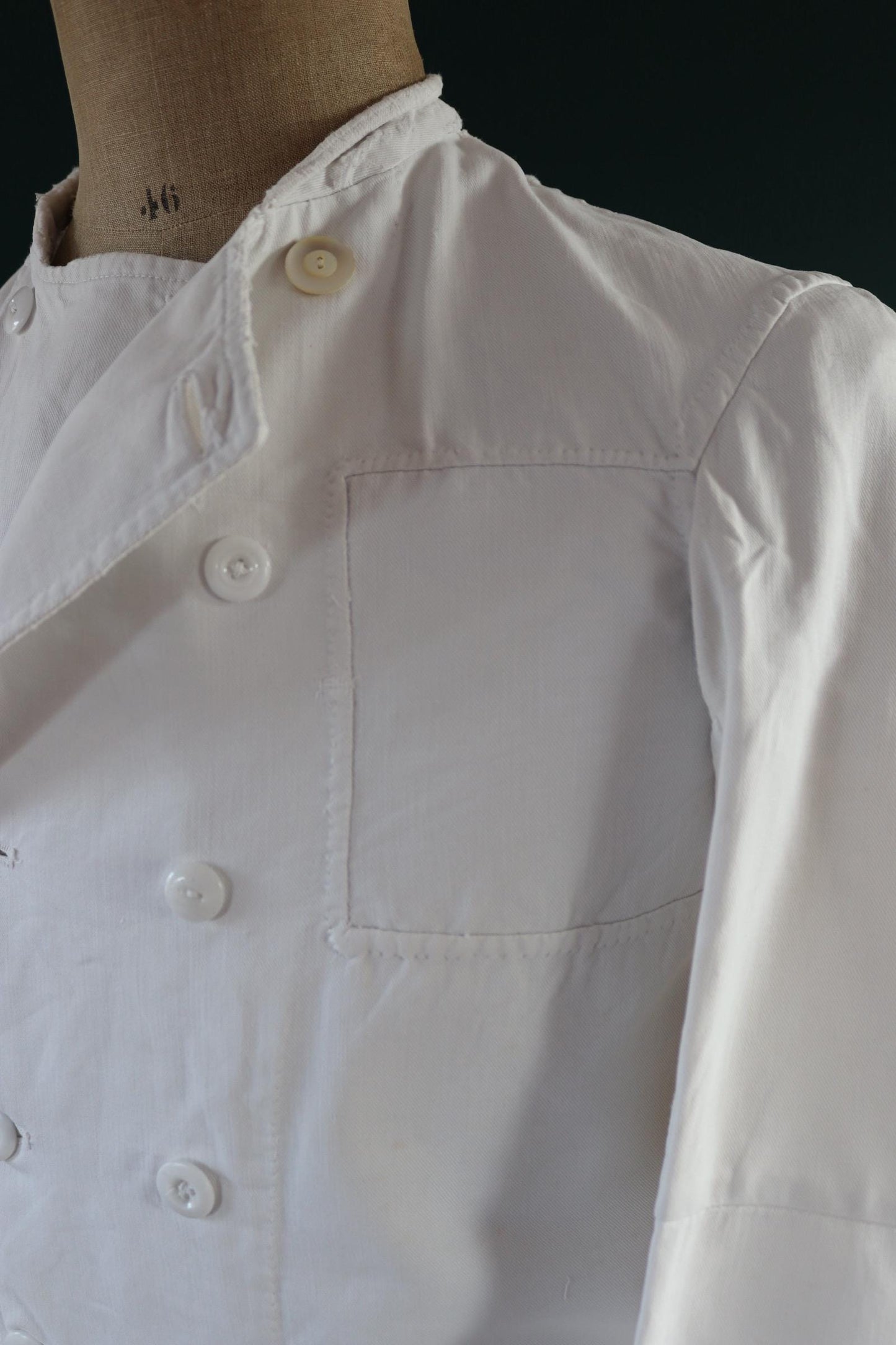 Vintage 1930s French chefs jacket - white cotton - double breasted workwear - darned and repaired - 37” chest