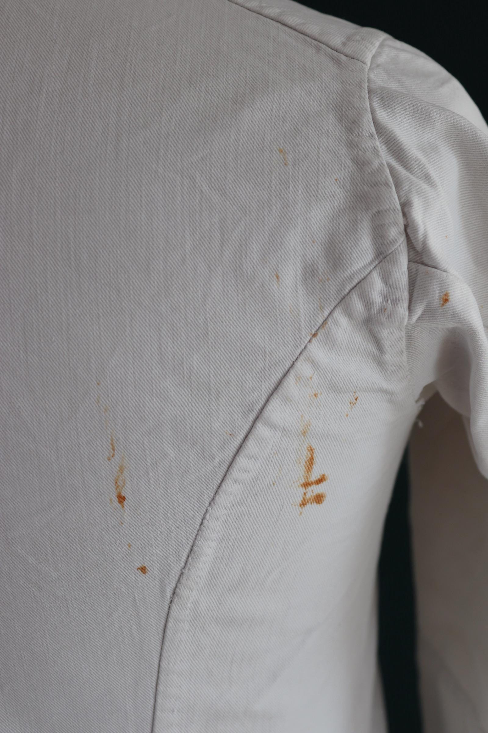 Vintage 1930s French chefs jacket - white cotton - double breasted workwear - darned and repaired - 37” chest