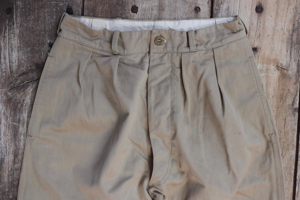 Vintage 1960s French army chinos - military trousers - pleated pants - 27" x 30"