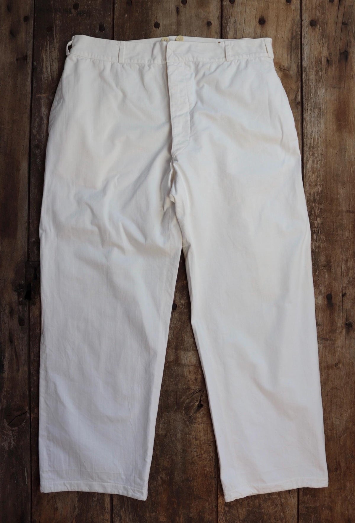 Vintage 1950s German white cotton trousers - summer pants - 36” x 29”