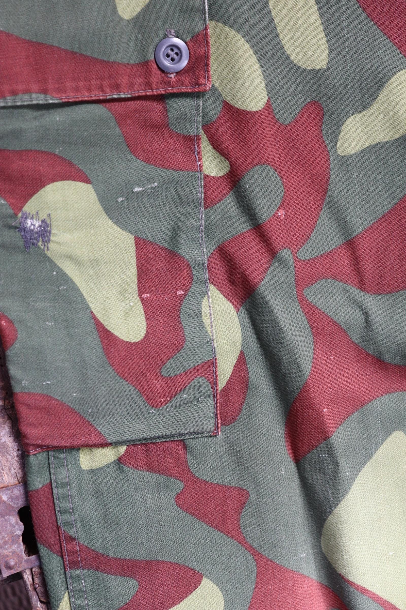 Vintage 1980s Finnish M62 camo trousers - windproof paratrooper pants - 42” x 28”