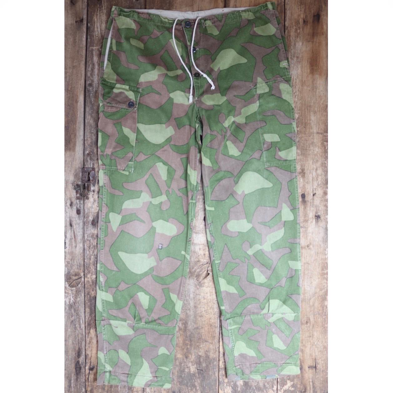 Vintage 1960s Finnish M62 camo trousers - windproof paratrooper pants - 40” x 34”