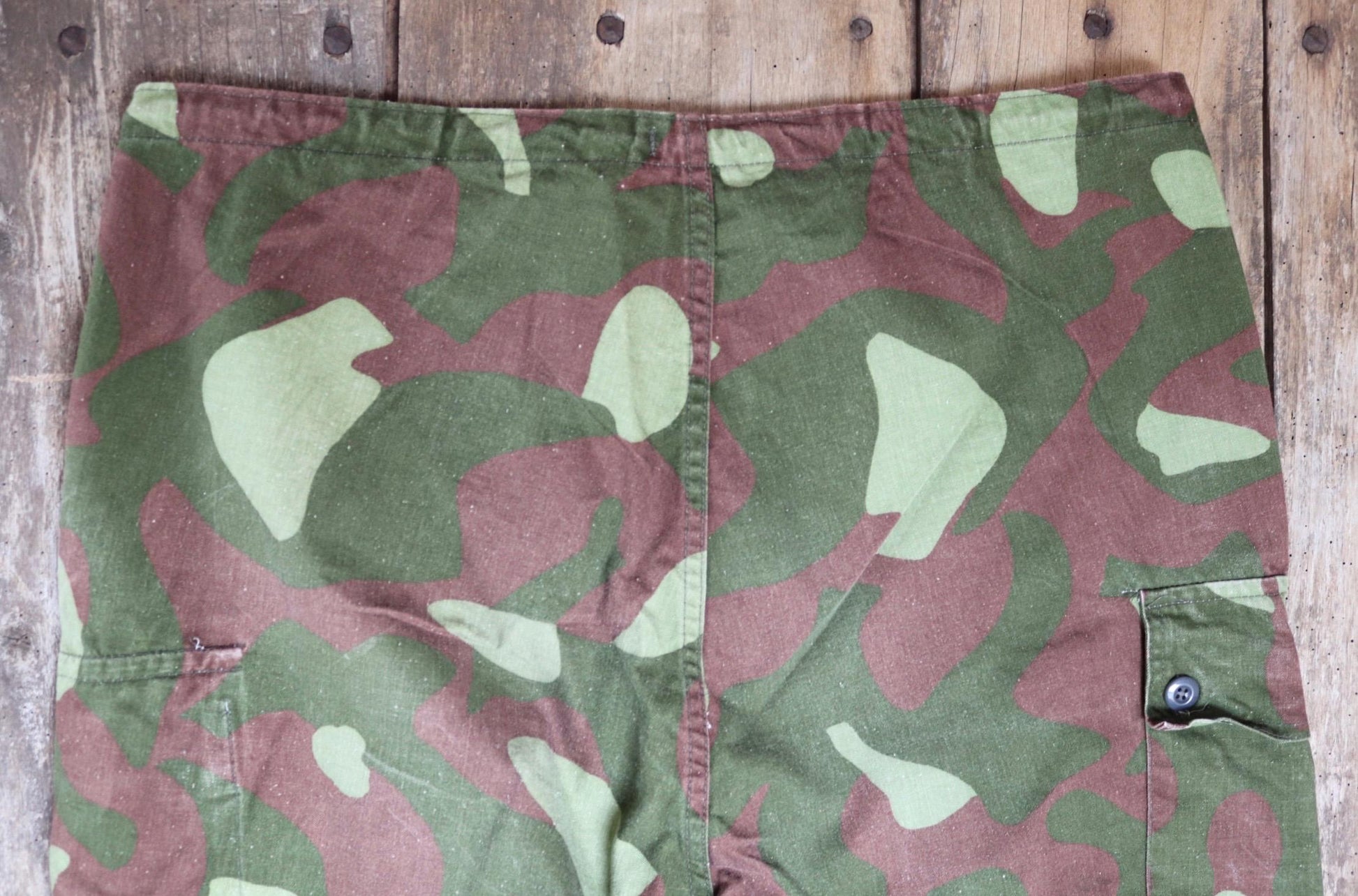 Vintage 1980s Finnish M62 camo trousers - windproof paratrooper pants - 39” x 28”