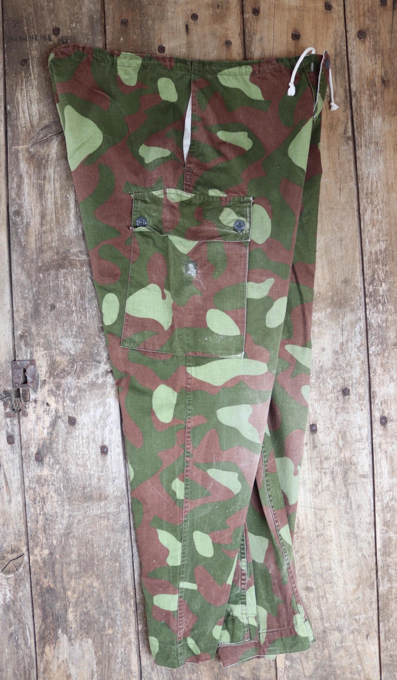 Vintage 1980s Finnish M62 camo trousers - windproof paratrooper pants - 39” x 28”