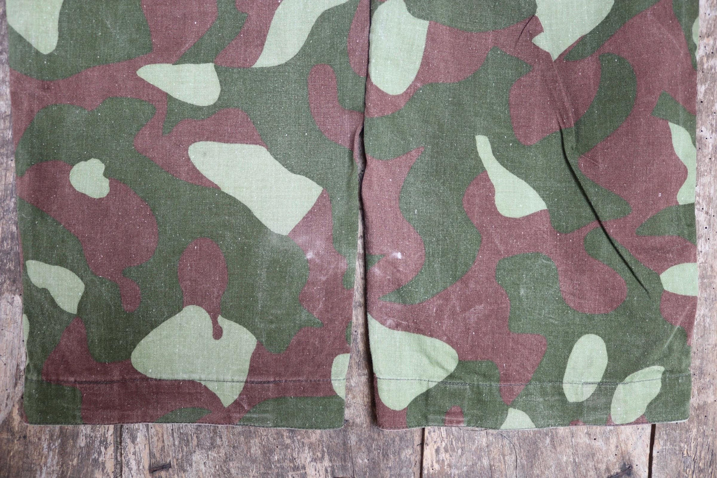Vintage 1980s Finnish M62 camo trousers - windproof paratrooper pants - 39” x 28”