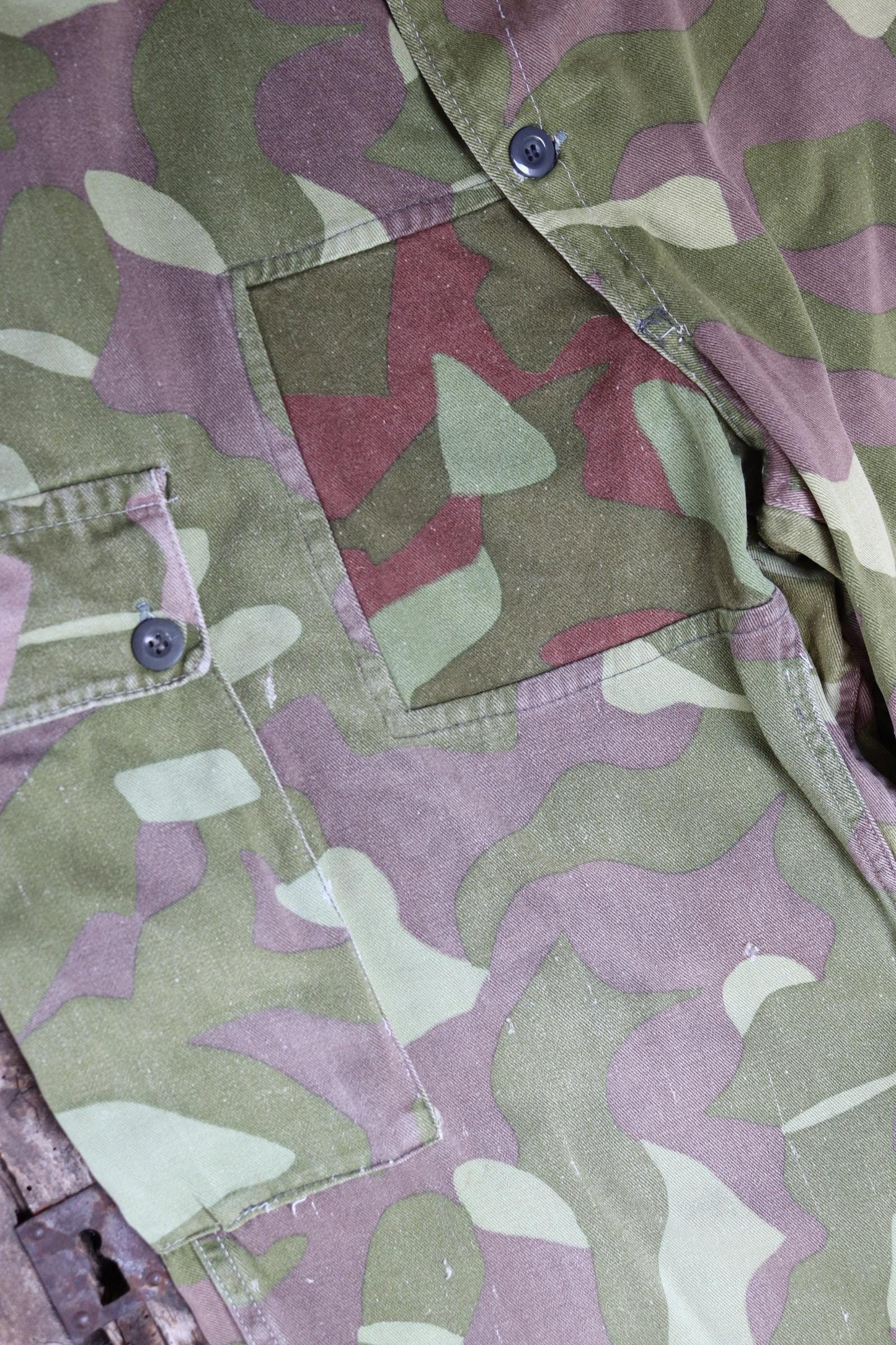 Vintage 1970s Finnish M62 camo trousers - windproof paratrooper pants - 42” x 28”