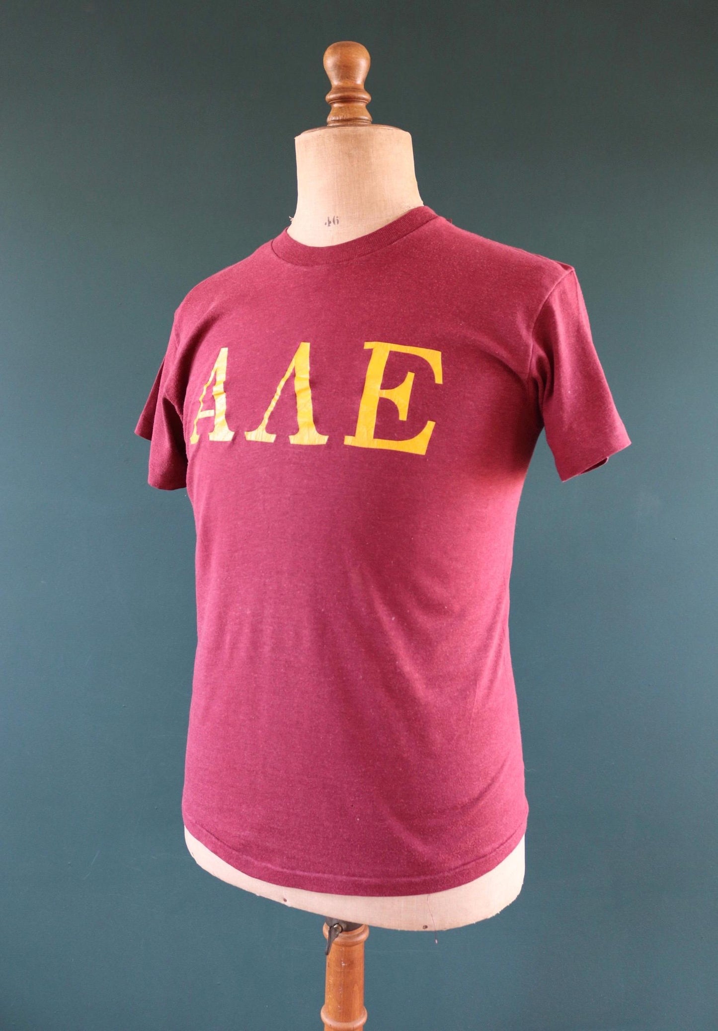 Vintage 1970s Greek letters sorority t shirt - single stitch tee - 38” chest