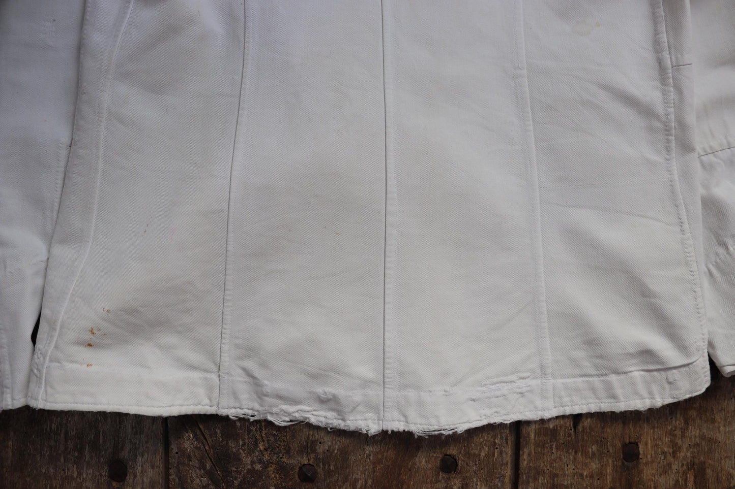 Vintage 1930s French chefs jacket - white cotton - double breasted workwear - darned and repaired - 36” chest
