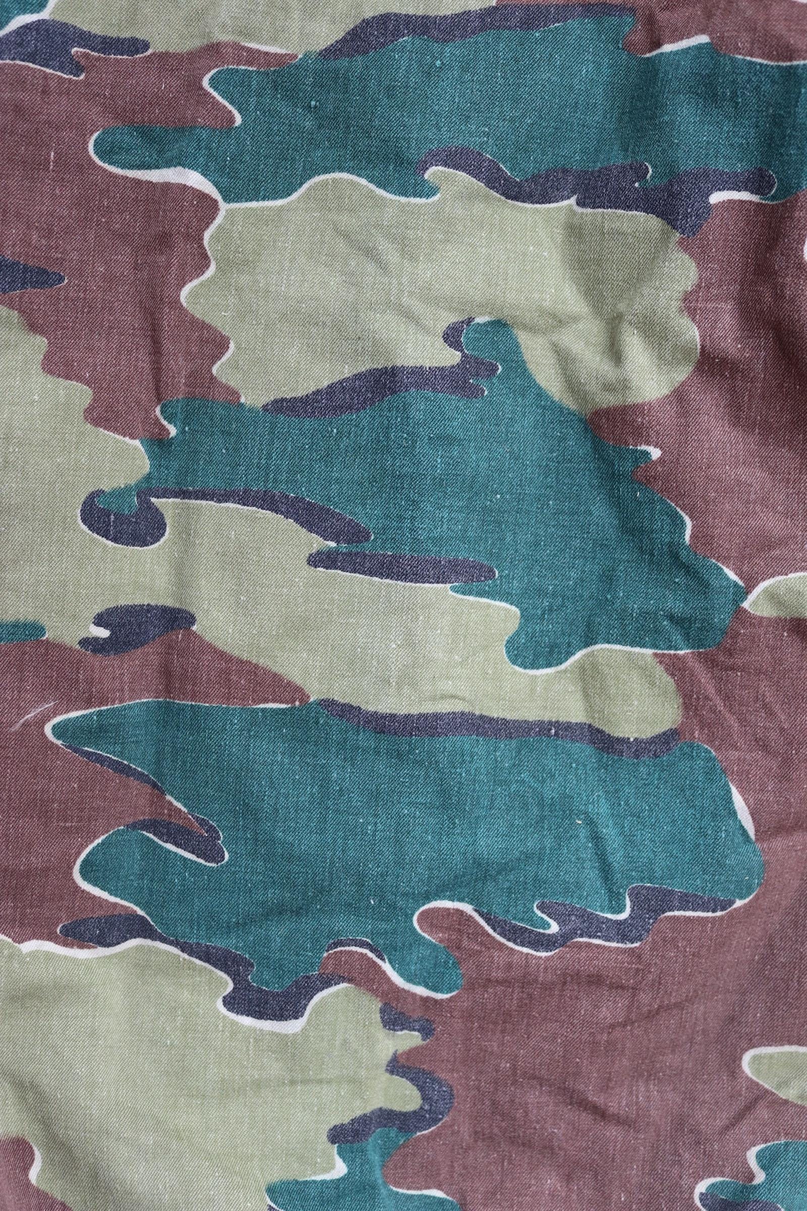 Vintage 1950s Belgian jigsaw camouflage trousers - paratrooper cargo pants - 36” x 28”