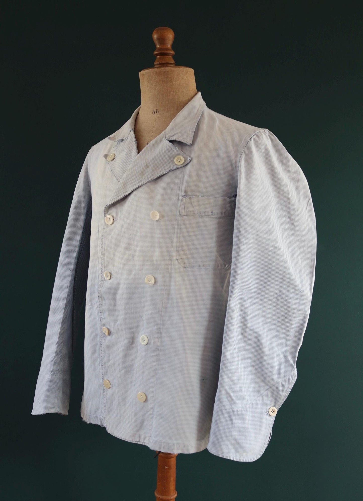 Vintage 1940s French chefs jacket - dogtooth check cotton - double breasted workwear - darned and repaired - 43” chest