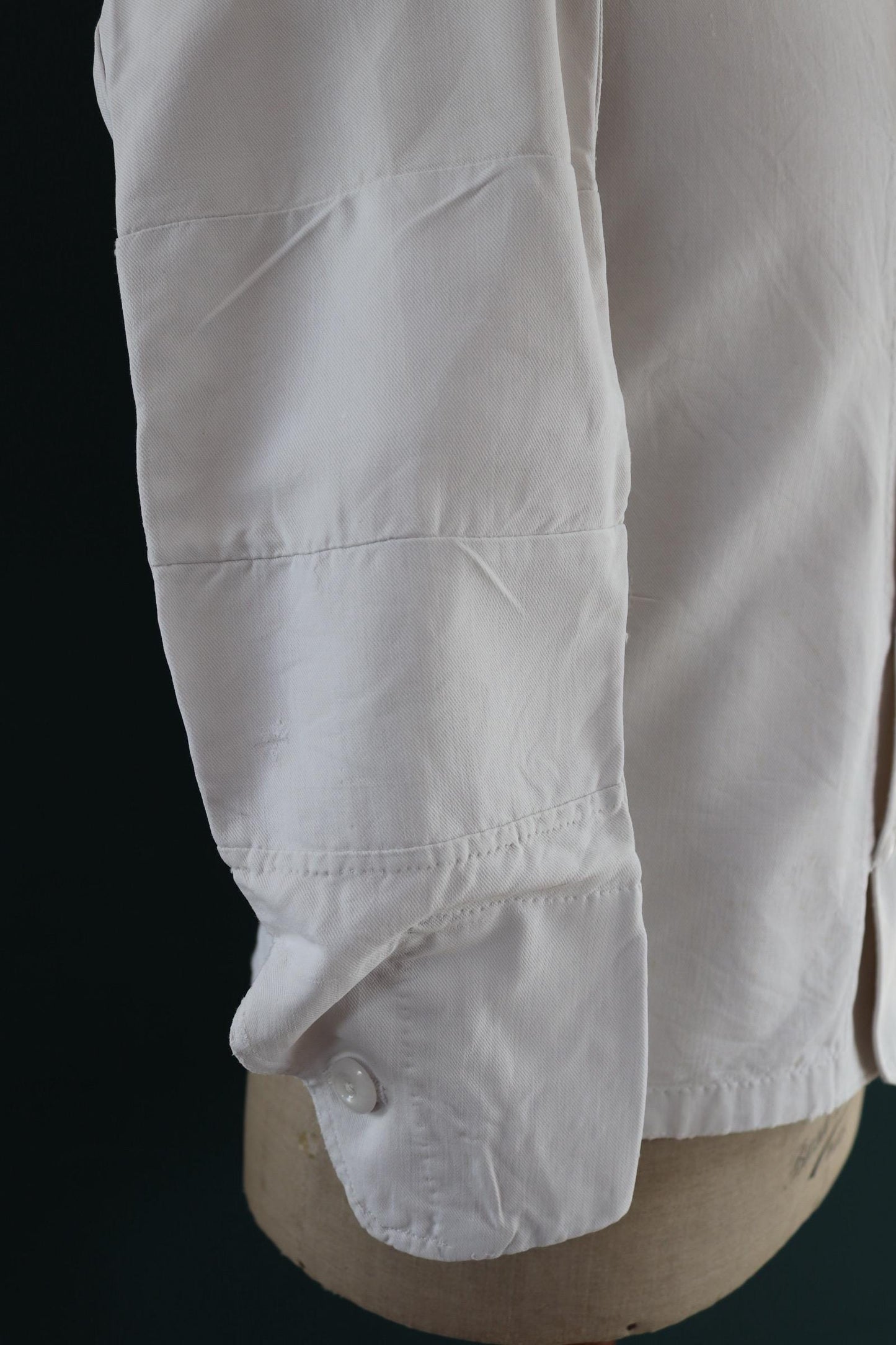 Vintage 1930s French chefs jacket - white cotton - double breasted workwear - darned and repaired - 37” chest