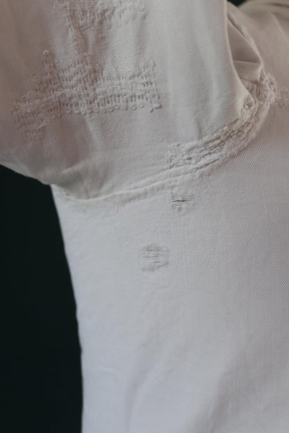 Vintage 1930s French chefs jacket - white cotton - double breasted workwear - darned and repaired - 37” chest
